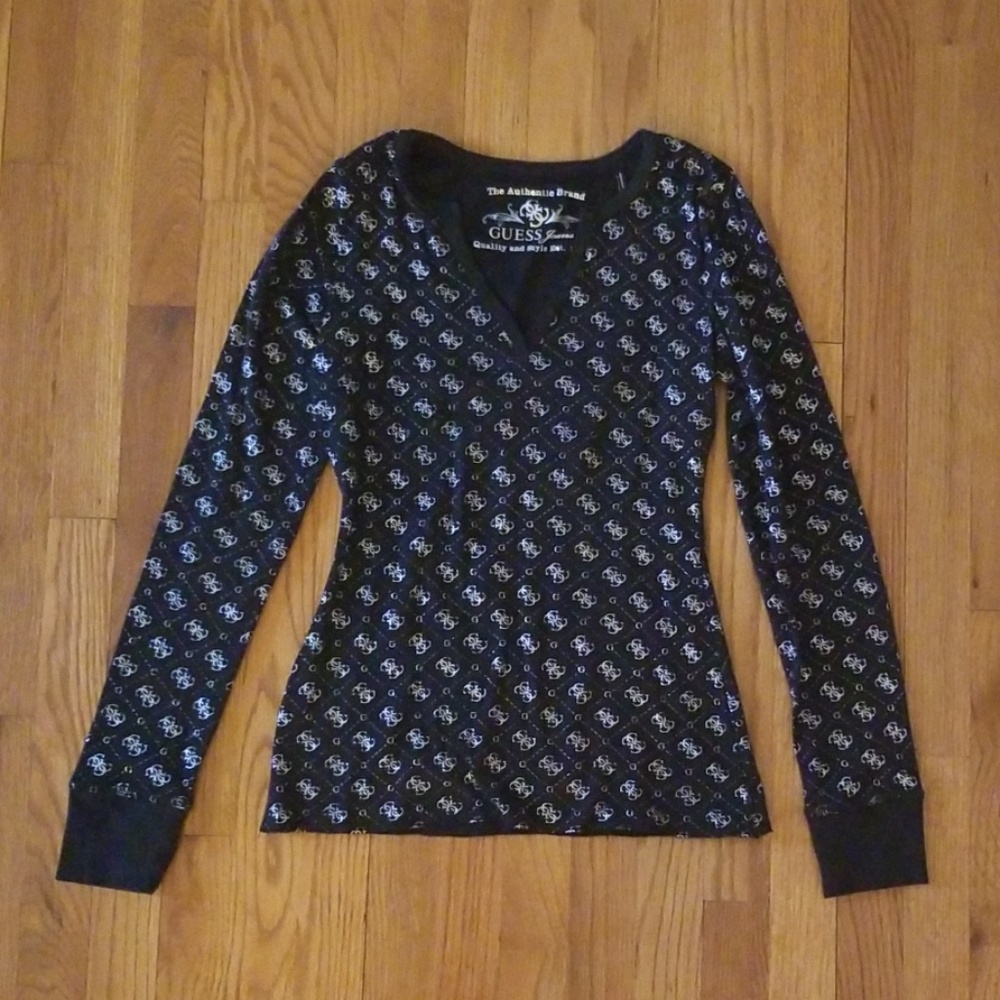 Black and Silver Guess Logo Long Sleaved Shirt.